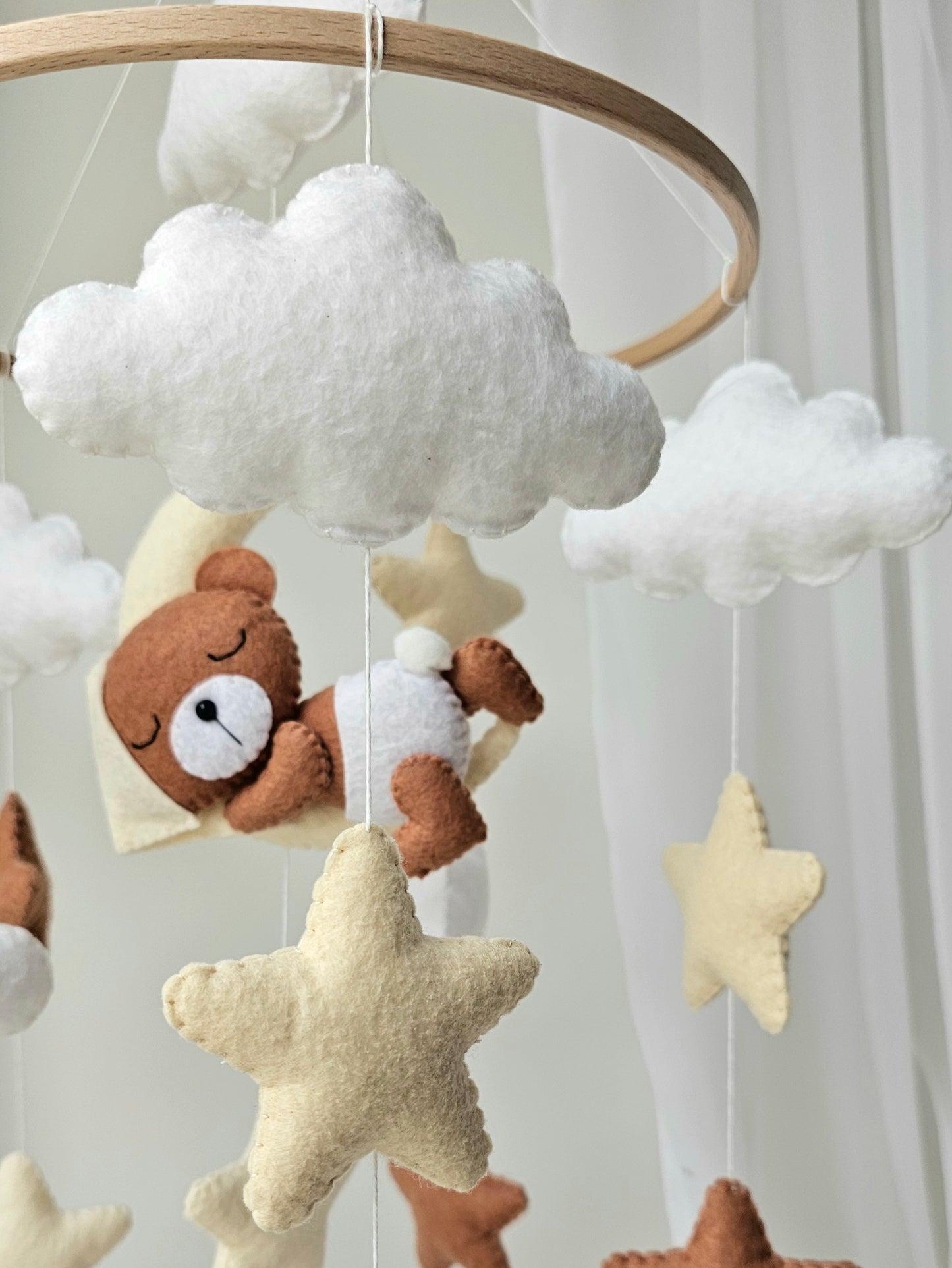 Baby Mobile Bärchen mit Mütze hellgelb