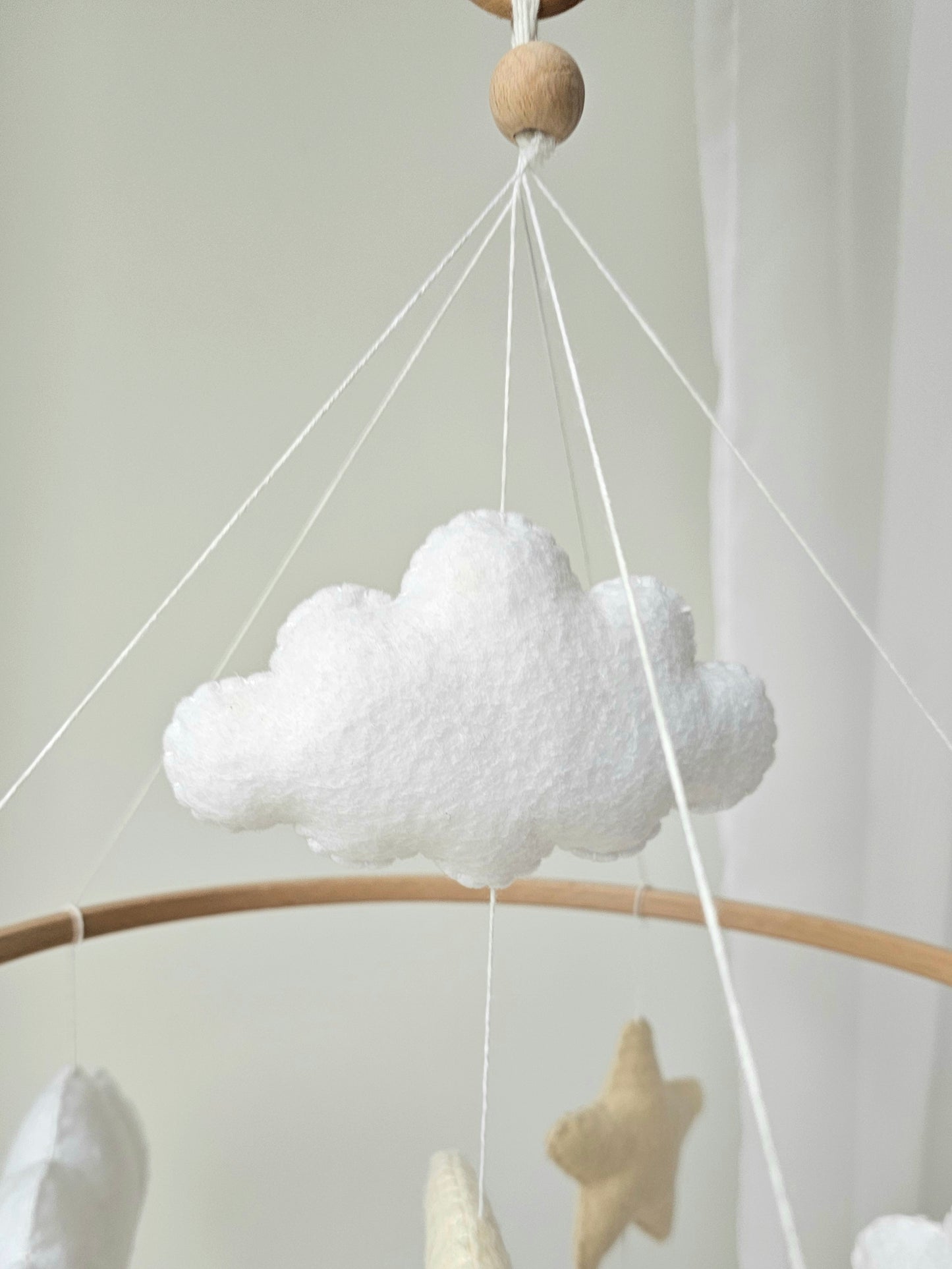 Baby Mobile Bärchen mit Mütze hellgelb