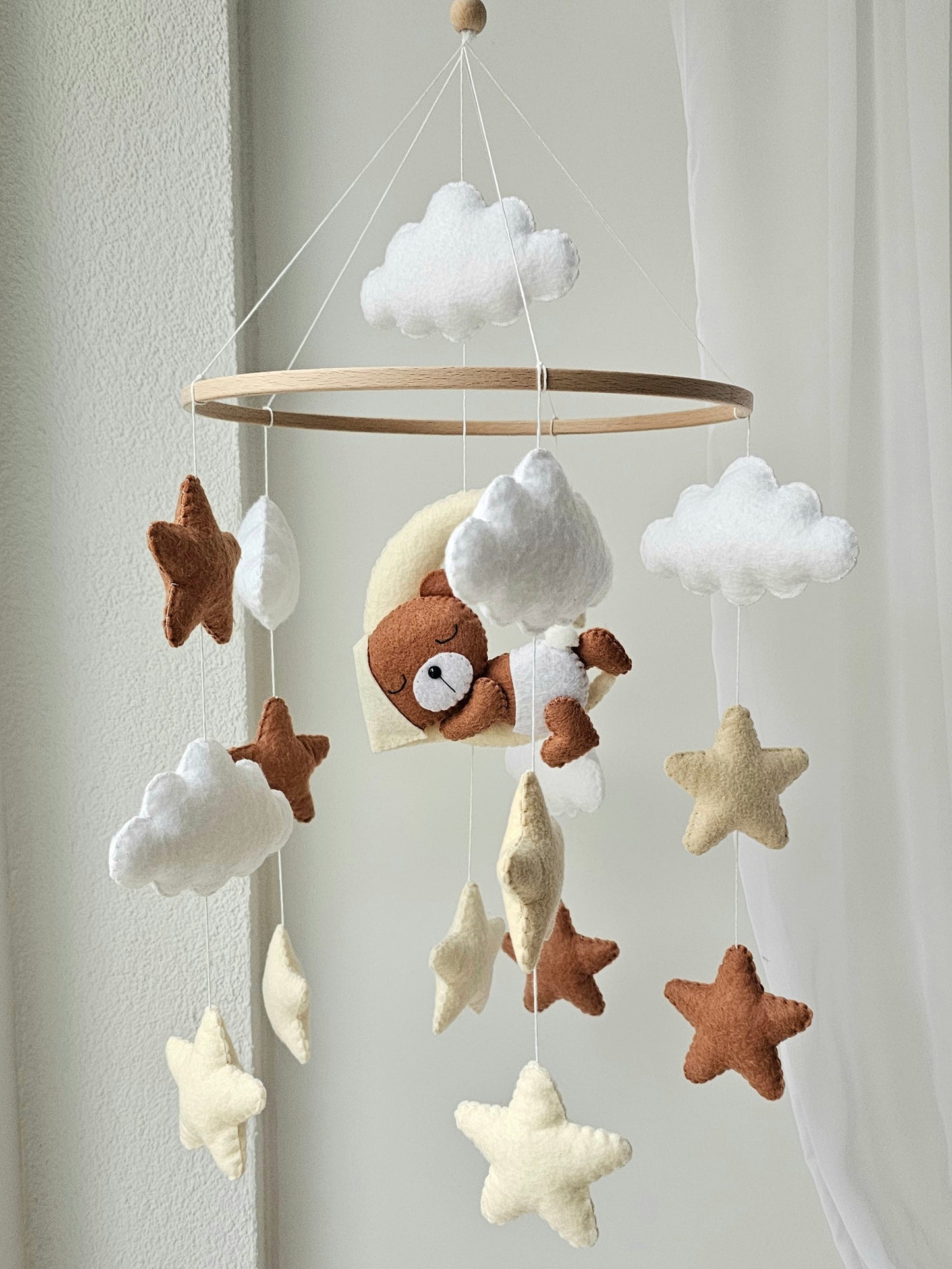 Baby Mobile Bärchen mit Mütze hellgelb