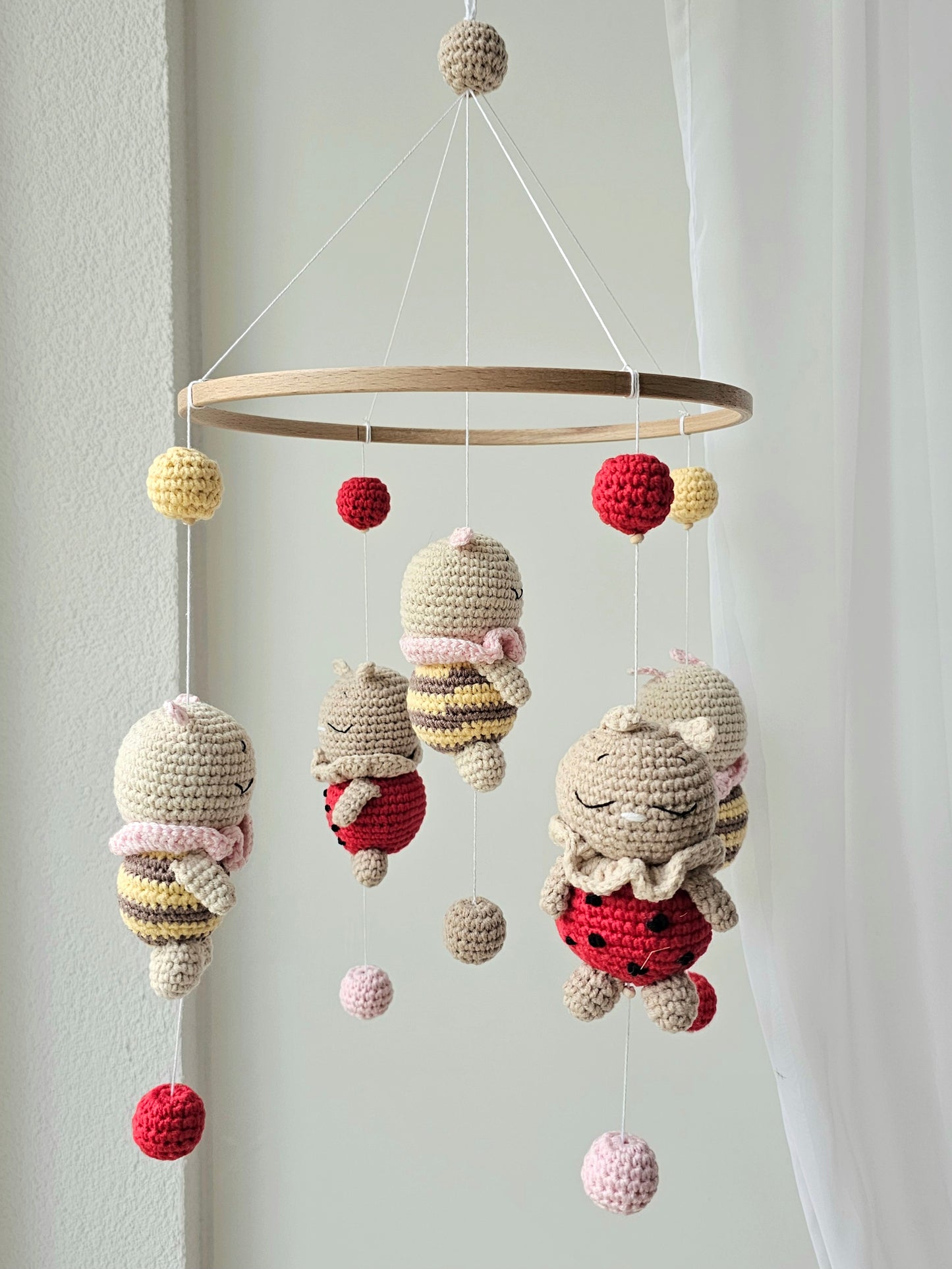 Baby Mobile Bienchen und Marienkäfer