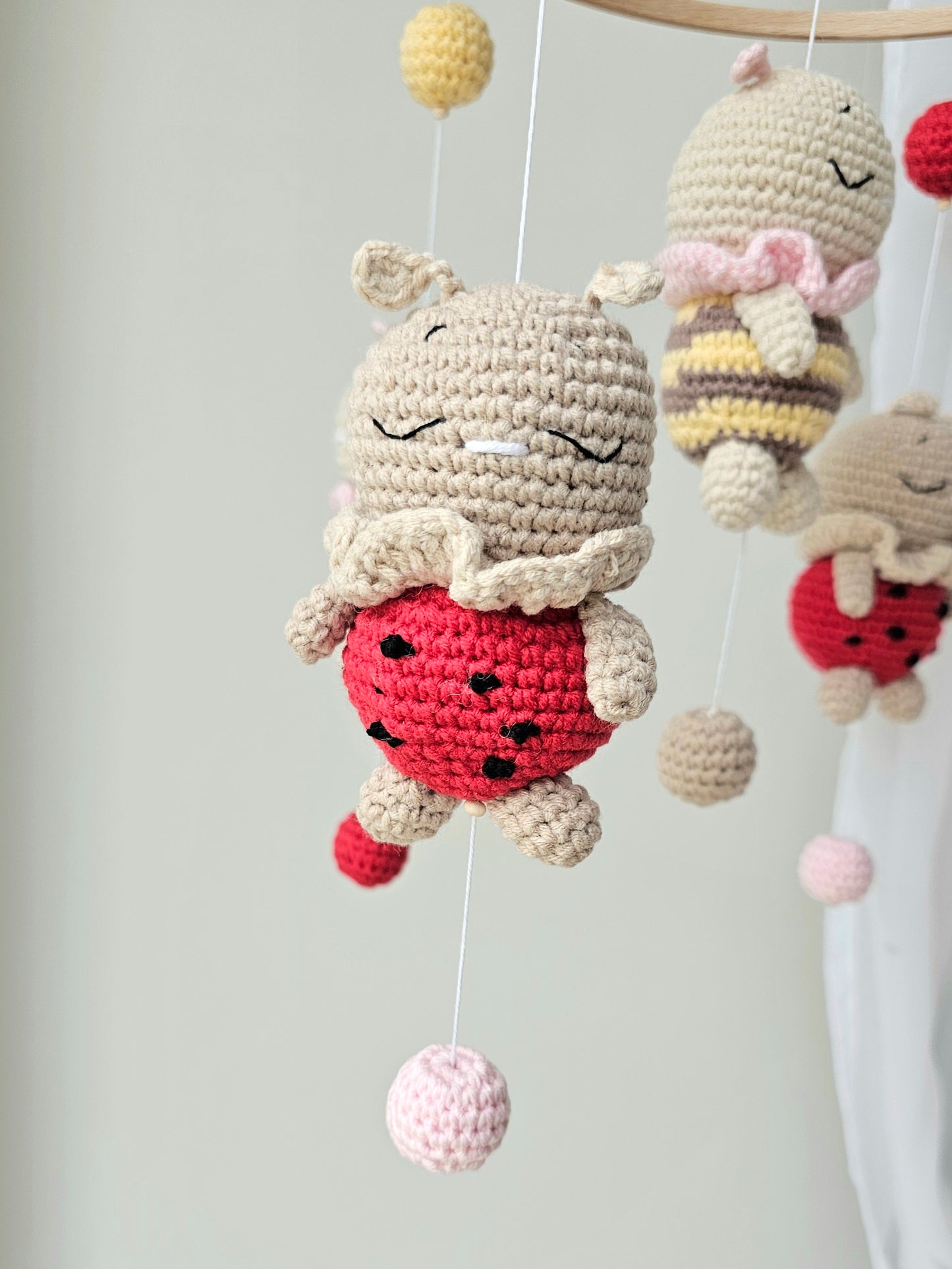 Baby Mobile Bienchen und Marienkäfer