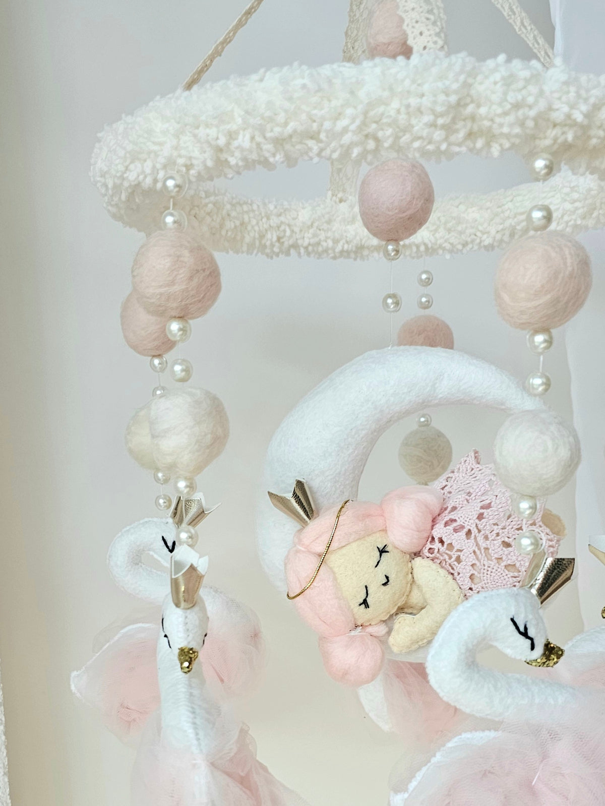 Baby Mobile Flower Pouffy Püppchen