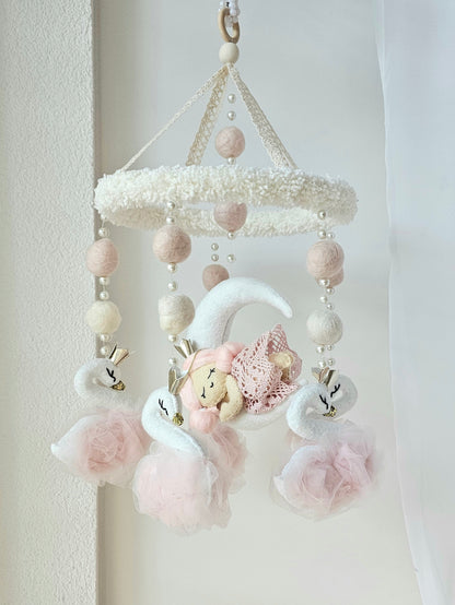 Baby Mobile Flower Pouffy Püppchen