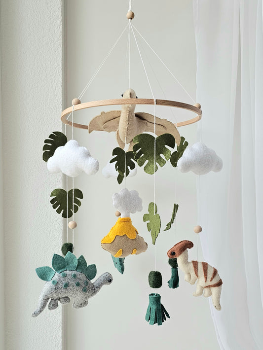 Baby Mobile Dinosaurier mit Vulkan