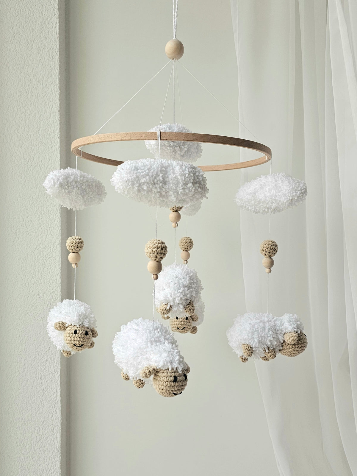 Baby Mobile tanzende Schäfchen