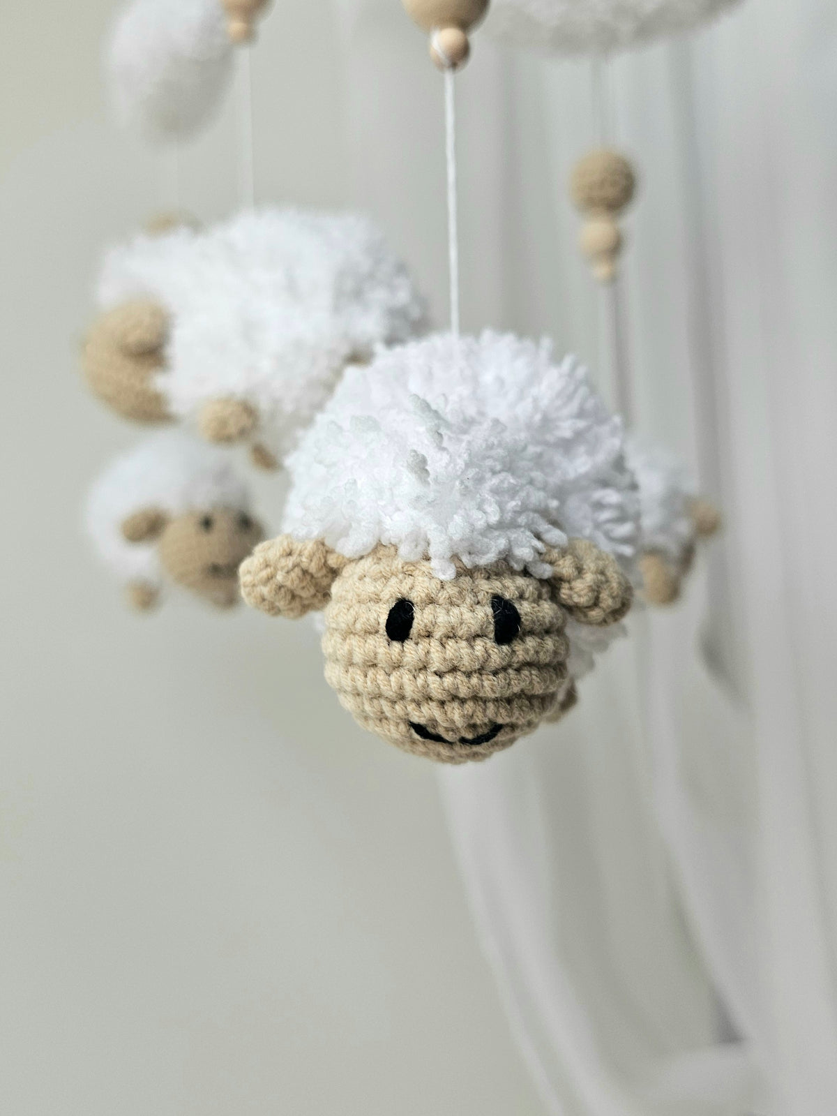 Baby Mobile tanzende Schäfchen