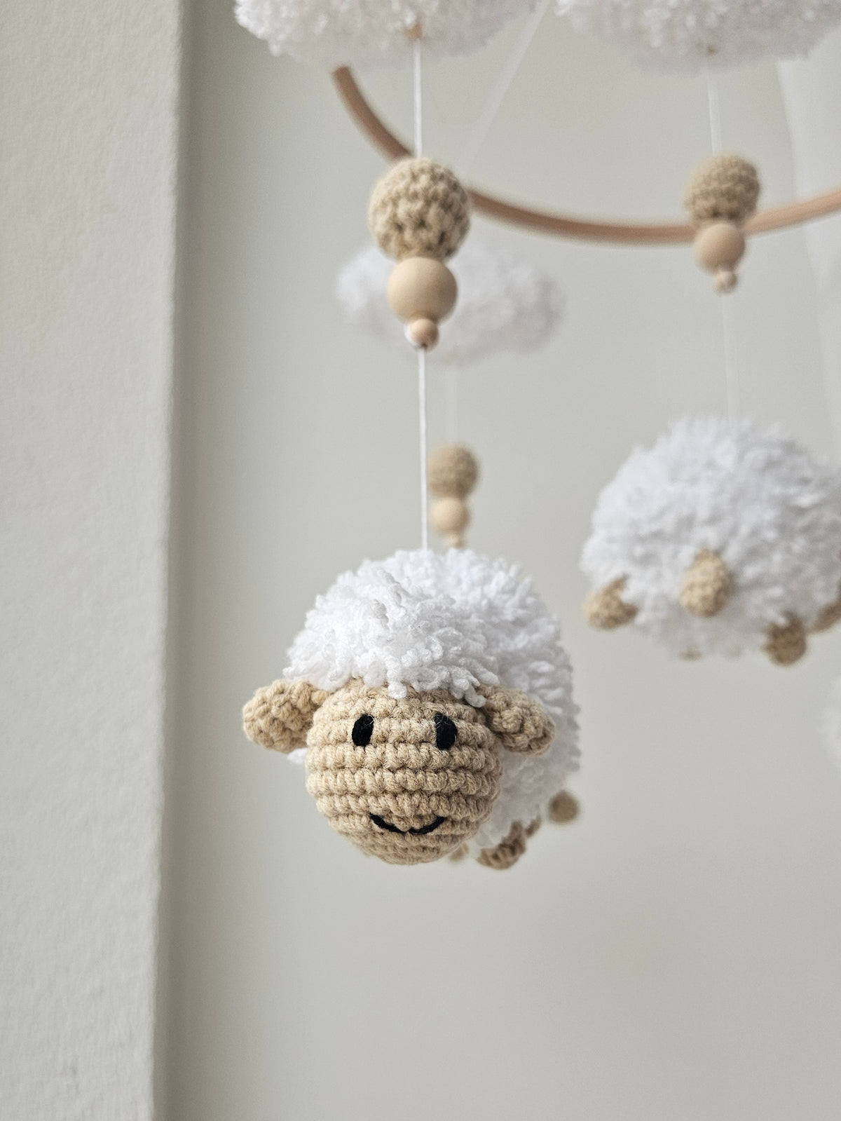 Baby Mobile tanzende Schäfchen