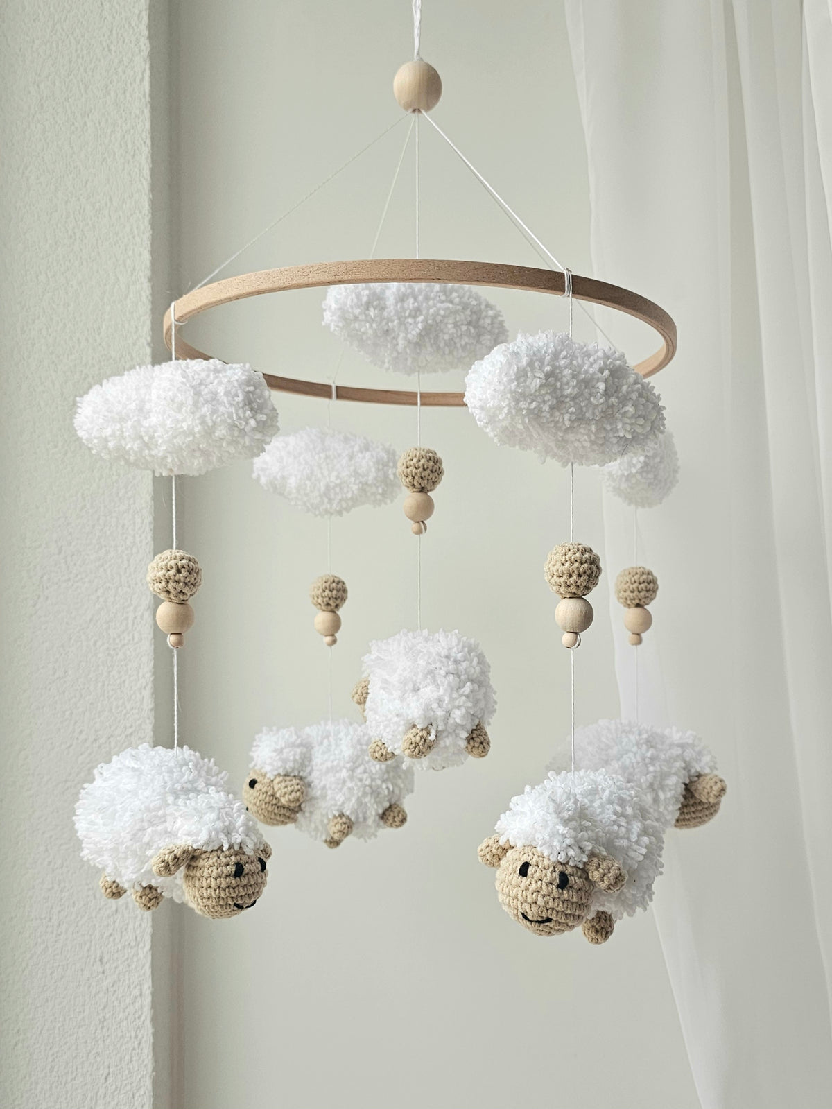 Baby Mobile tanzende Schäfchen