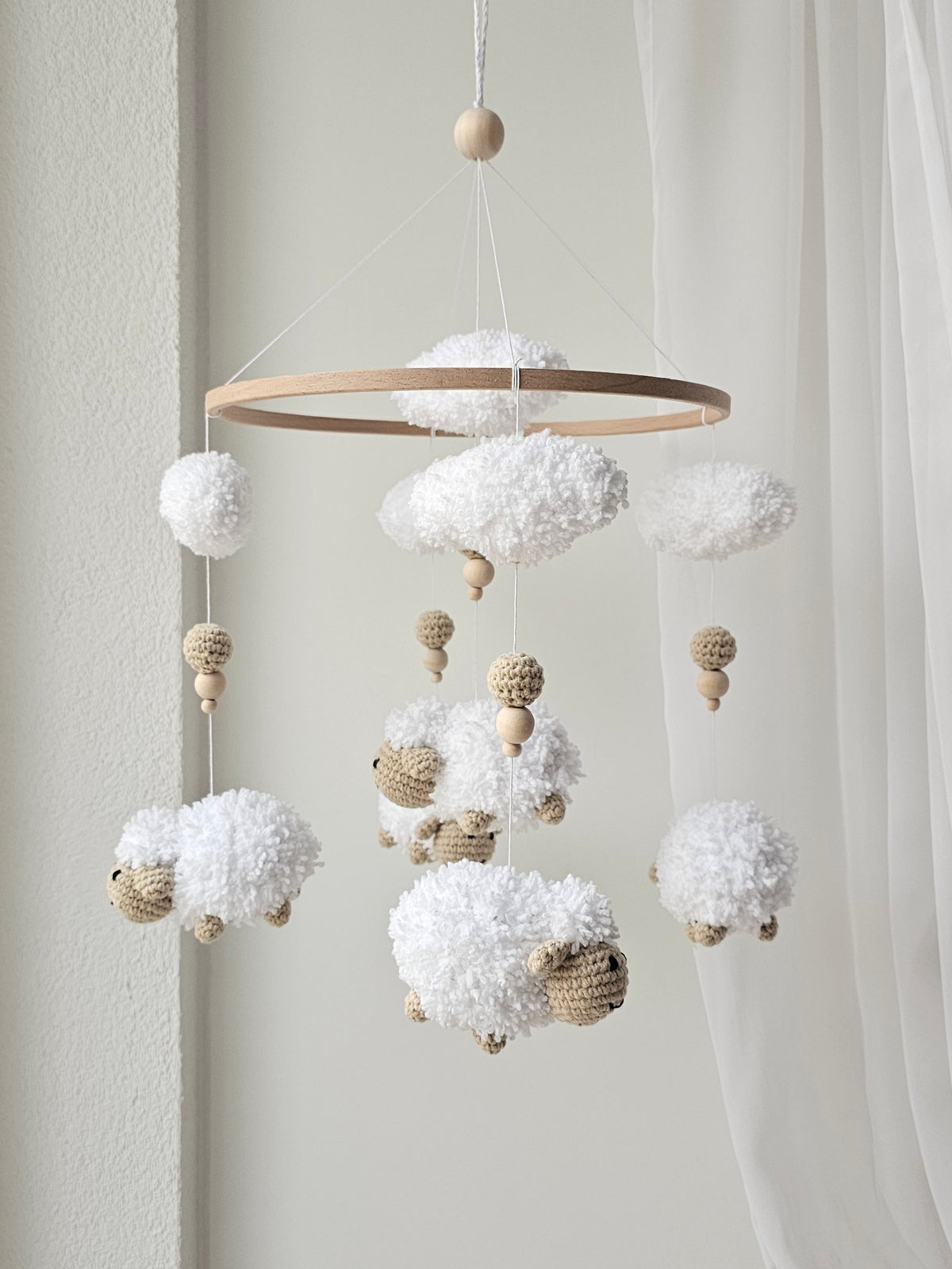 Baby Mobile tanzende Schäfchen