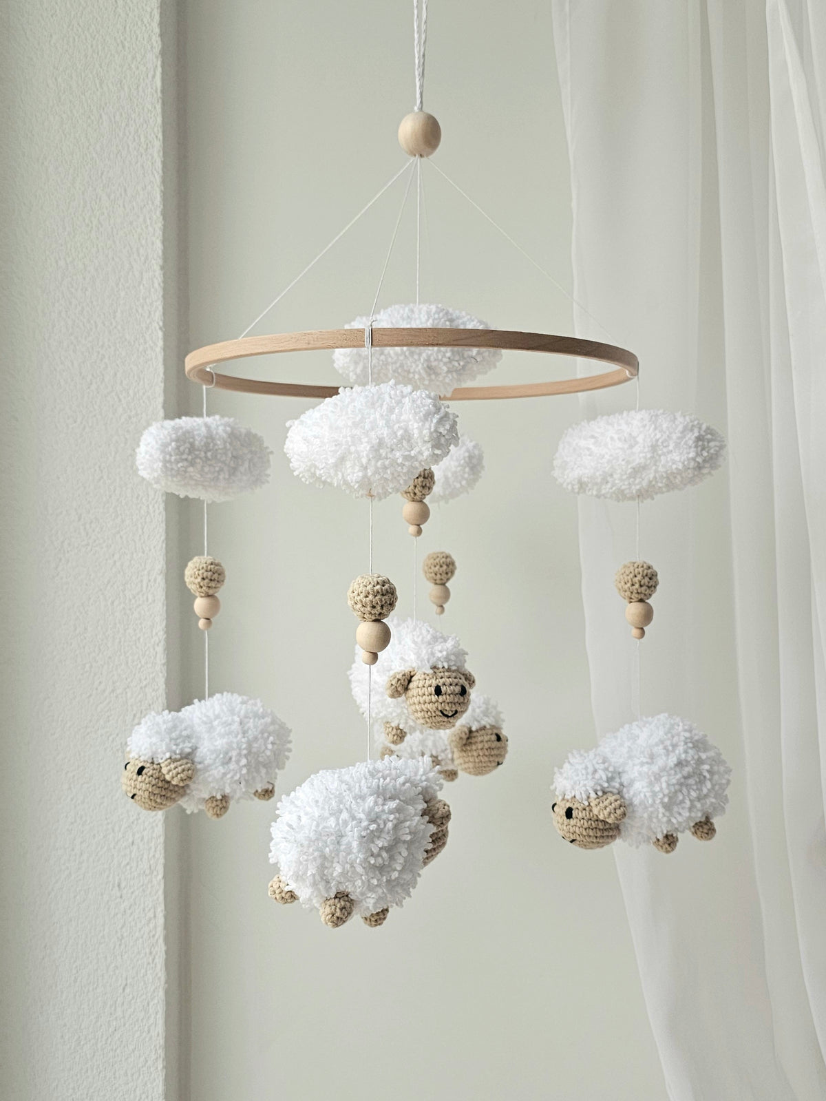 Baby Mobile tanzende Schäfchen