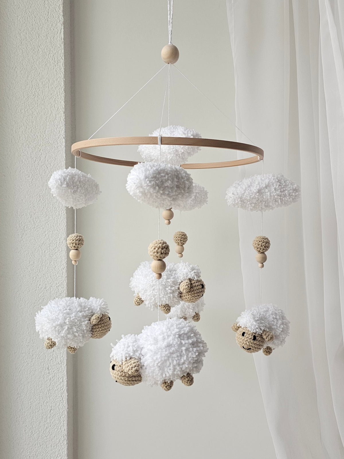 Baby Mobile tanzende Schäfchen