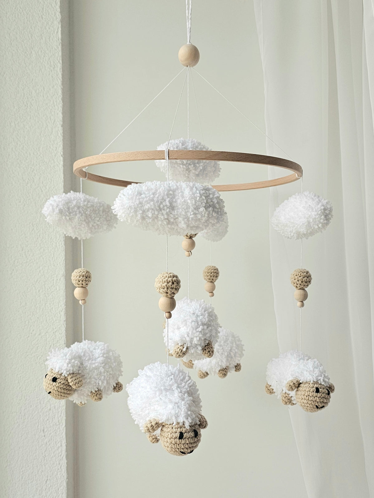 Baby Mobile tanzende Schäfchen