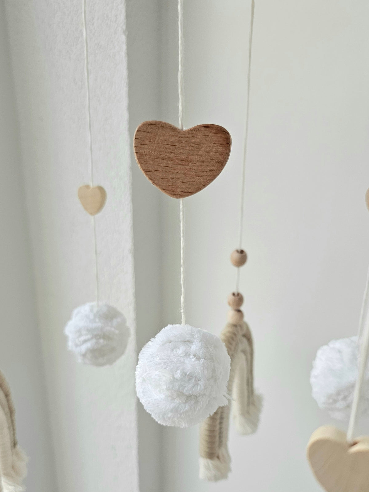 Baby Mobile Makramee in hellem beige