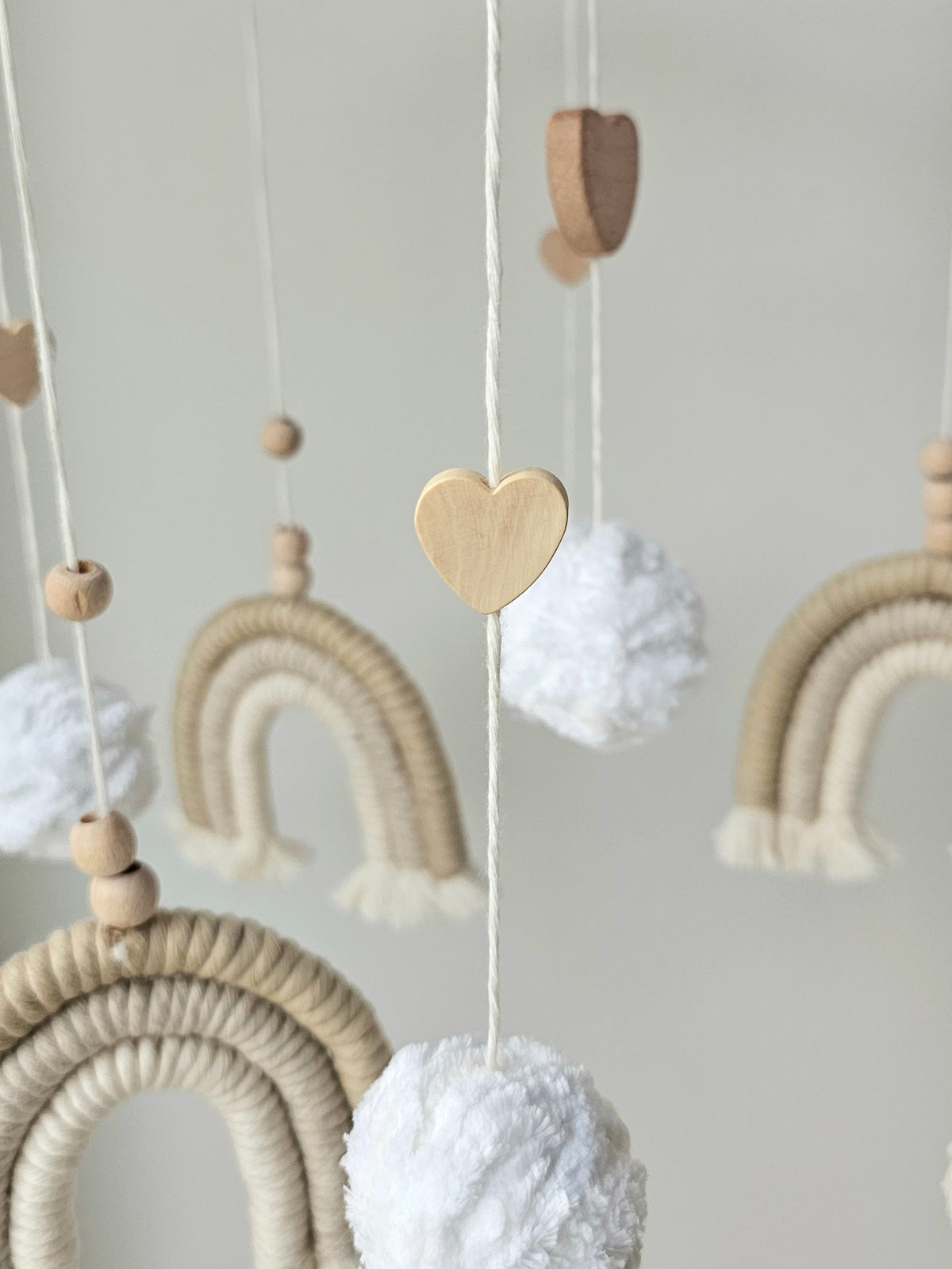 Baby Mobile Makramee in hellem beige