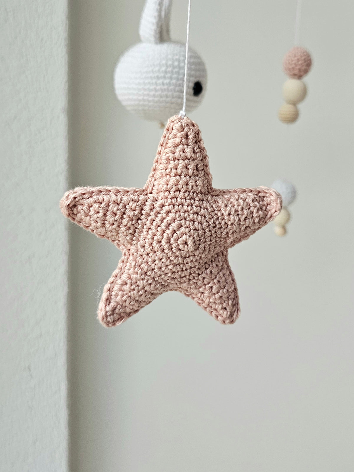 Baby Mobile Häkelliebe Häschen