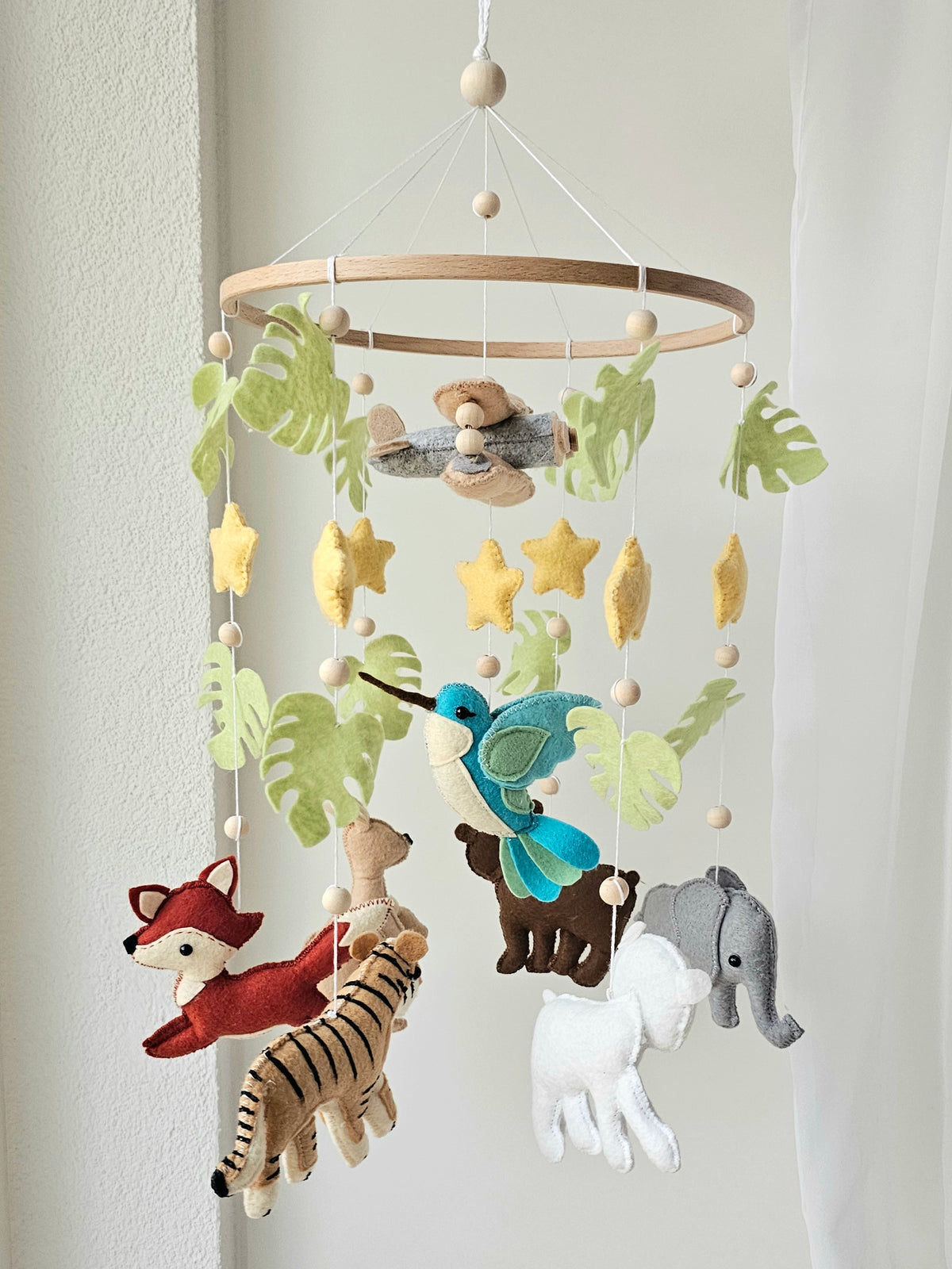 Baby Mobile World Animals