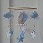 Baby Mobile träumender Bär blau